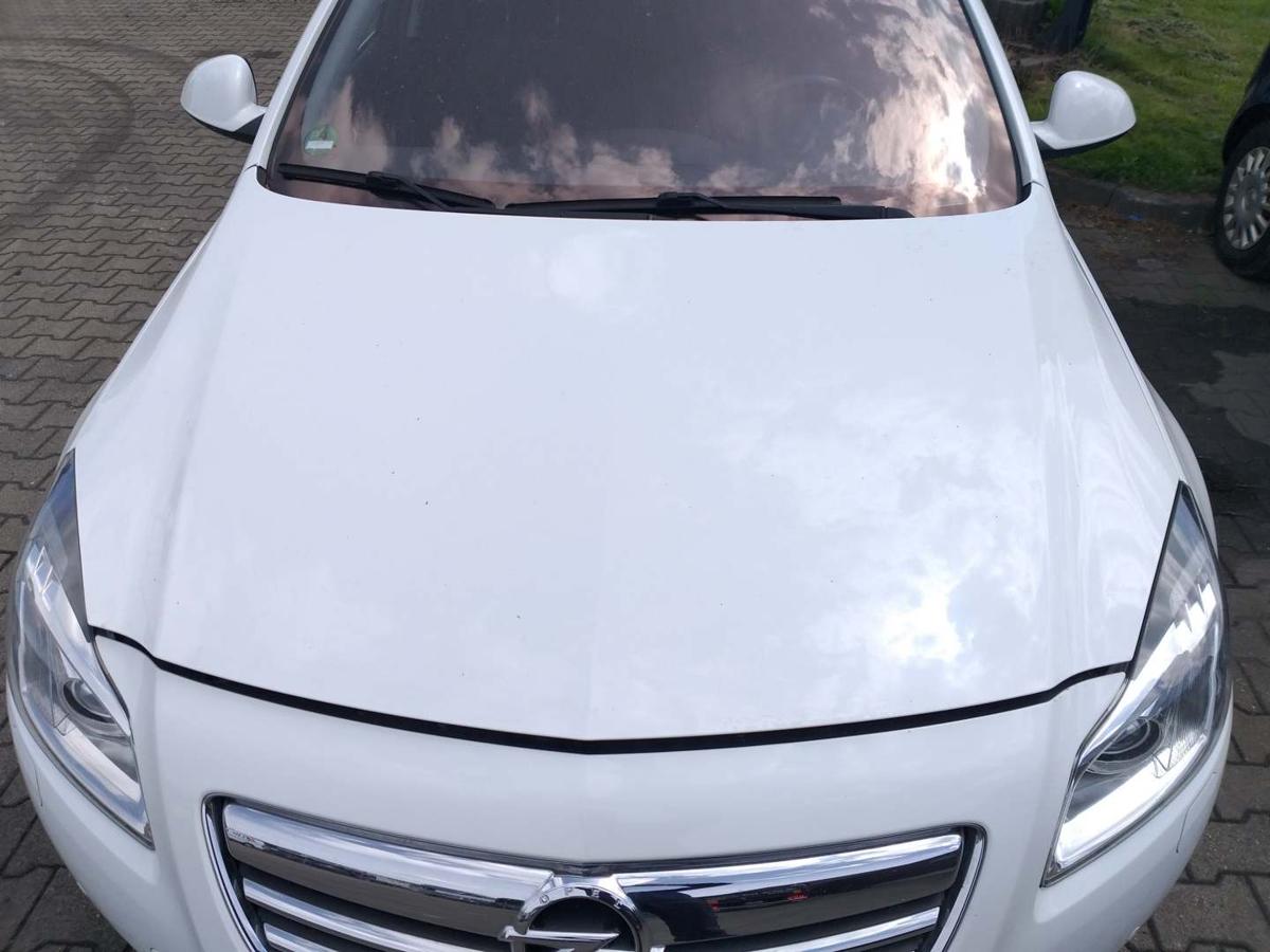 Opel Insignia A original Motorhaube Z40R Schnee Weiss Bj.2011 Opel Insignia A original Motorhaube Z40R Schnee Weiss Bj.2011